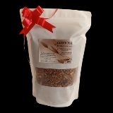 Granola horneada en casa endulzada con miel de abeja y sobarizada con chocolate natural.